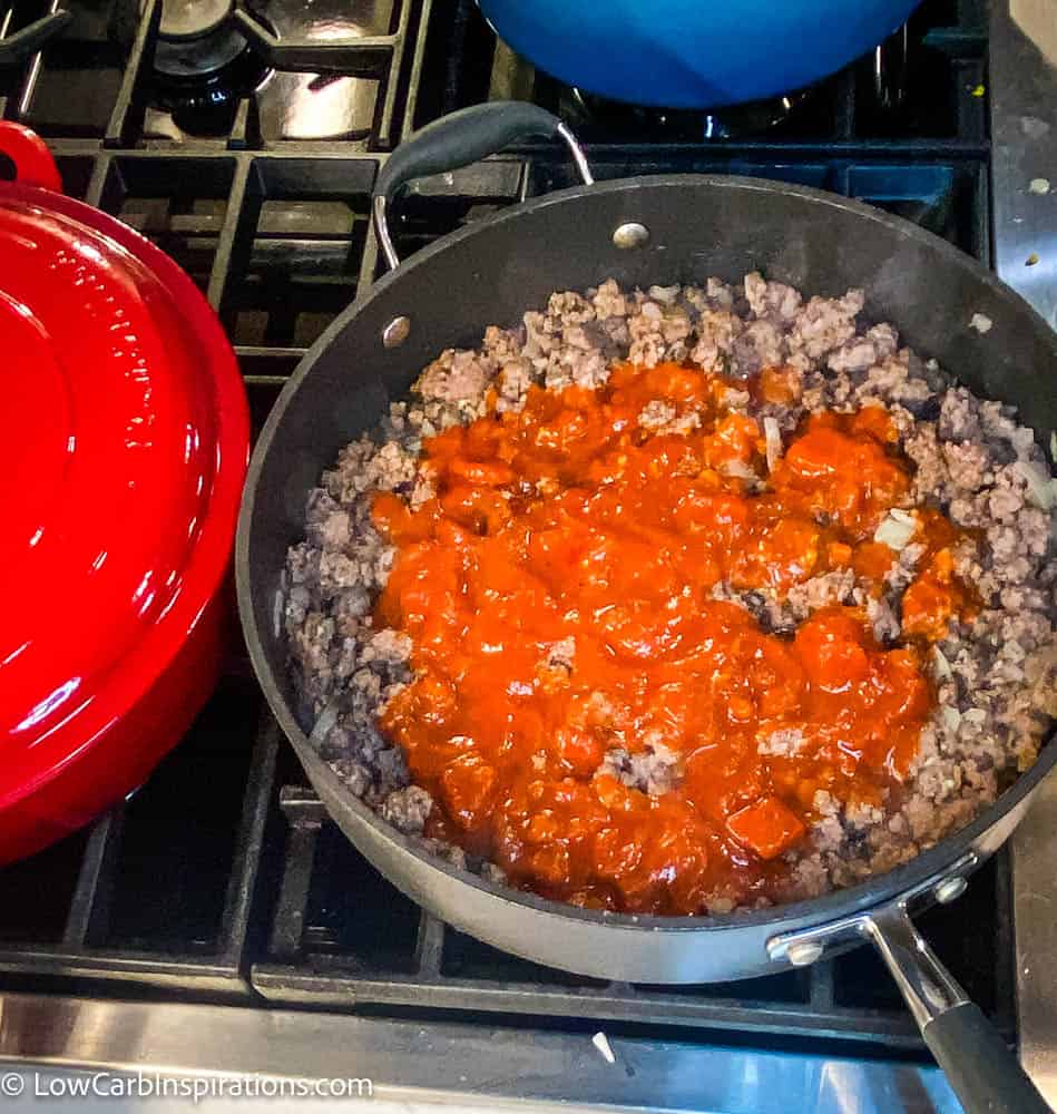 Easy Low Carb Stuffed Bell Peppers with Ground Beef - Low Carb Inspirations